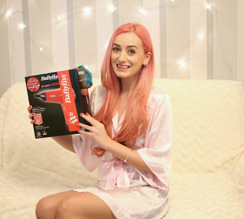 madalina misu, blog moda, madalina misu blog, fashion blog, uscator cu volum, cum sa ai volum de lunga durata, babyliss paris, expert 2000 volum babyliss, par stralucitor, fashion blogger, lifestyle, cadouri craciun 2015, idei cadou