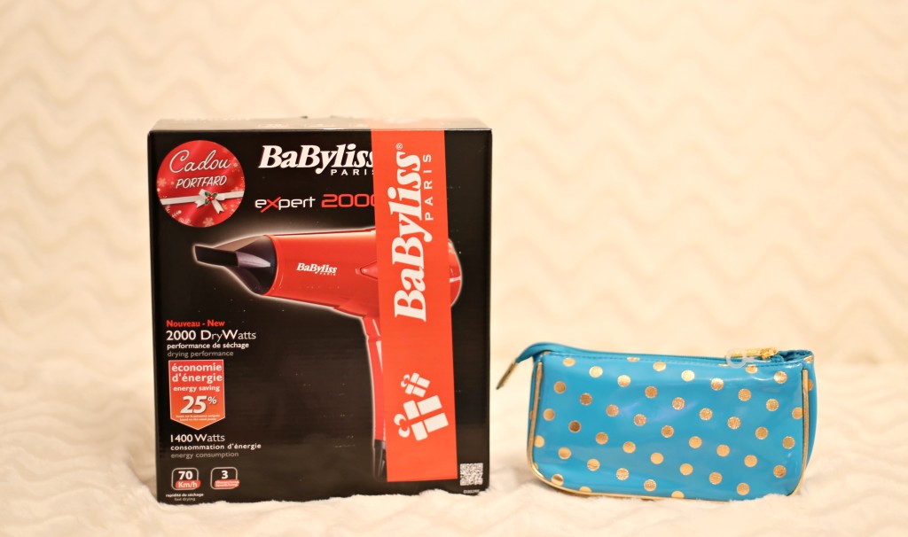 madalina misu, blog moda, madalina misu blog, fashion blog, uscator cu volum, cum sa ai volum de lunga durata, babyliss paris, expert 2000 volum babyliss, par stralucitor, fashion blogger, lifestyle, cadouri craciun 2015, idei cadou