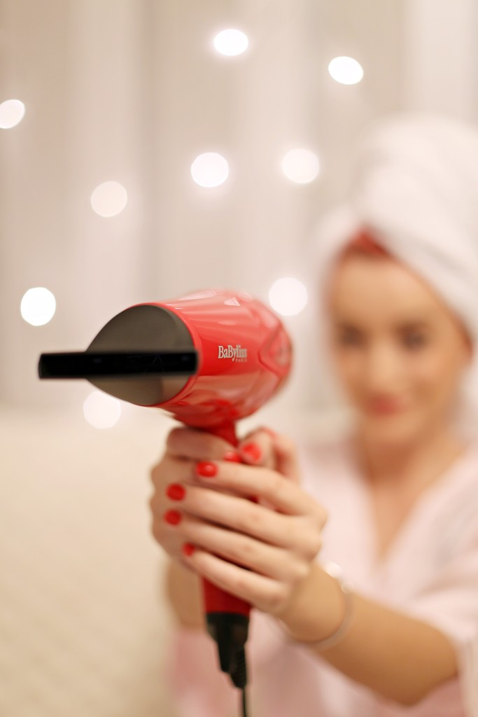 madalina misu, blog moda, madalina misu blog, fashion blog, uscator cu volum, cum sa ai volum de lunga durata, babyliss paris, expert 2000 volum babyliss, par stralucitor, fashion blogger, lifestyle, cadouri craciun 2015, idei cadou