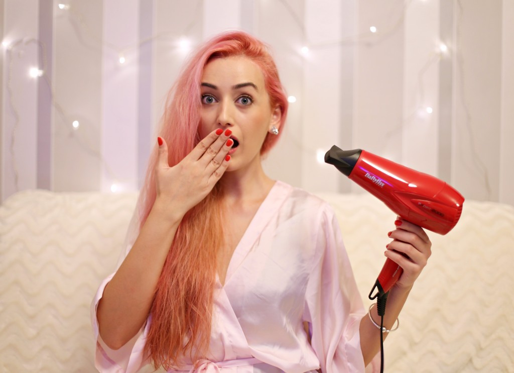 madalina misu, blog moda, madalina misu blog, fashion blog, uscator cu volum, cum sa ai volum de lunga durata, babyliss paris, expert 2000 volum babyliss, par stralucitor, fashion blogger, lifestyle, cadouri craciun 2015, idei cadou