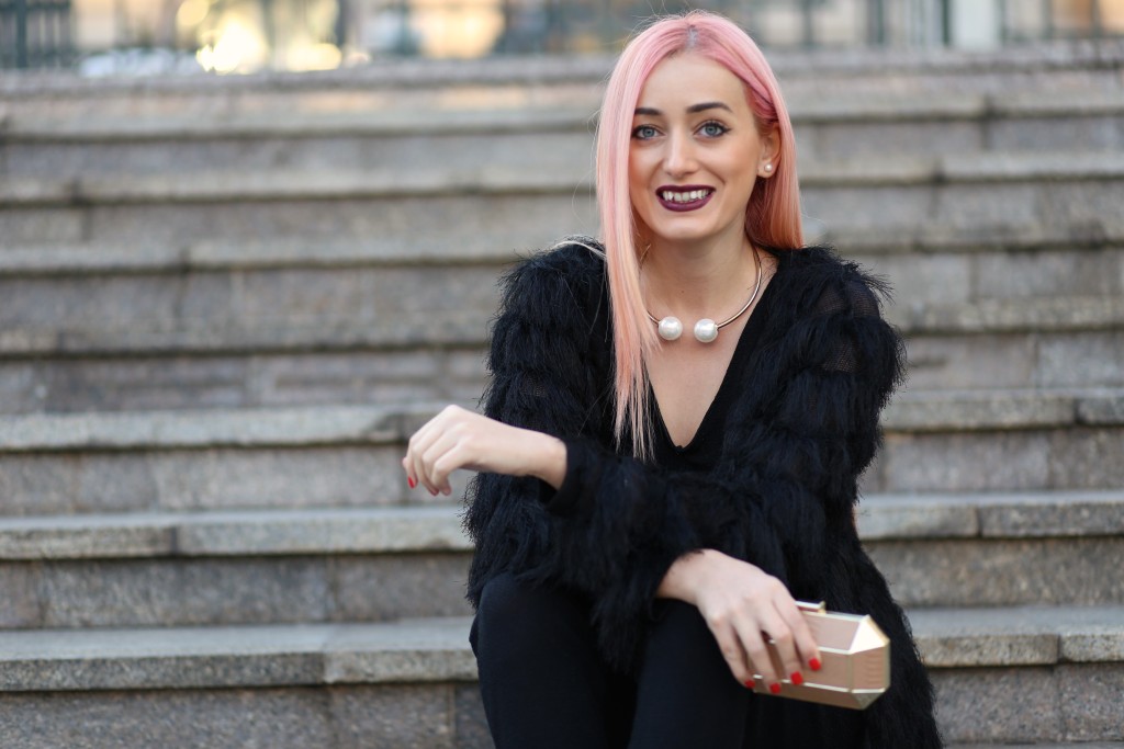 madalina misu, blog, fashion blog, ce purtam de revelion, cum ne imbracam de anul nou, tinuta pentru revelion, tinuta pentru noul an, salopeta neagra, cardigan pufos chois, what to wear on new years eve, outfit idea, idei tinute revelion, choies, roberto botella, mango, villa, fashion days, zara