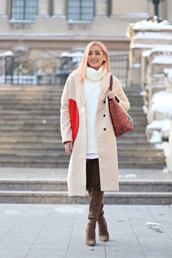 over_the_knee_boots_oversized_coat_madalina_misu (3)