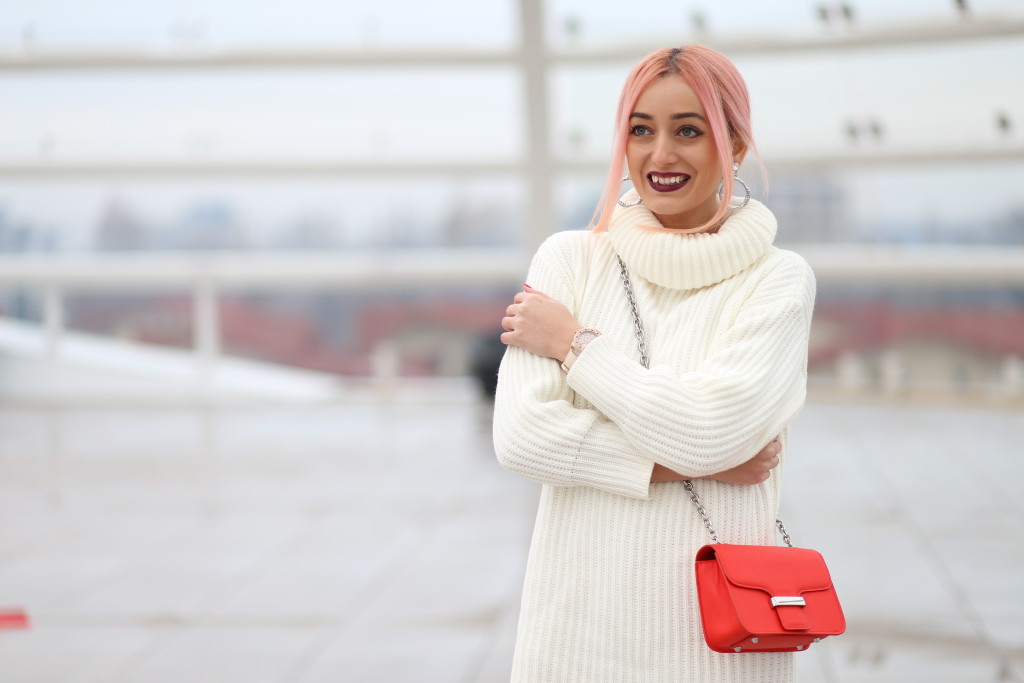 turtleneck_sweater_faux_leather_pants_madalina_misu_choies (12)