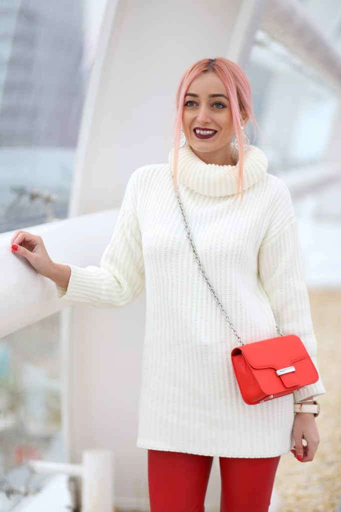 turtleneck_sweater_faux_leather_pants_madalina_misu_choies (5)