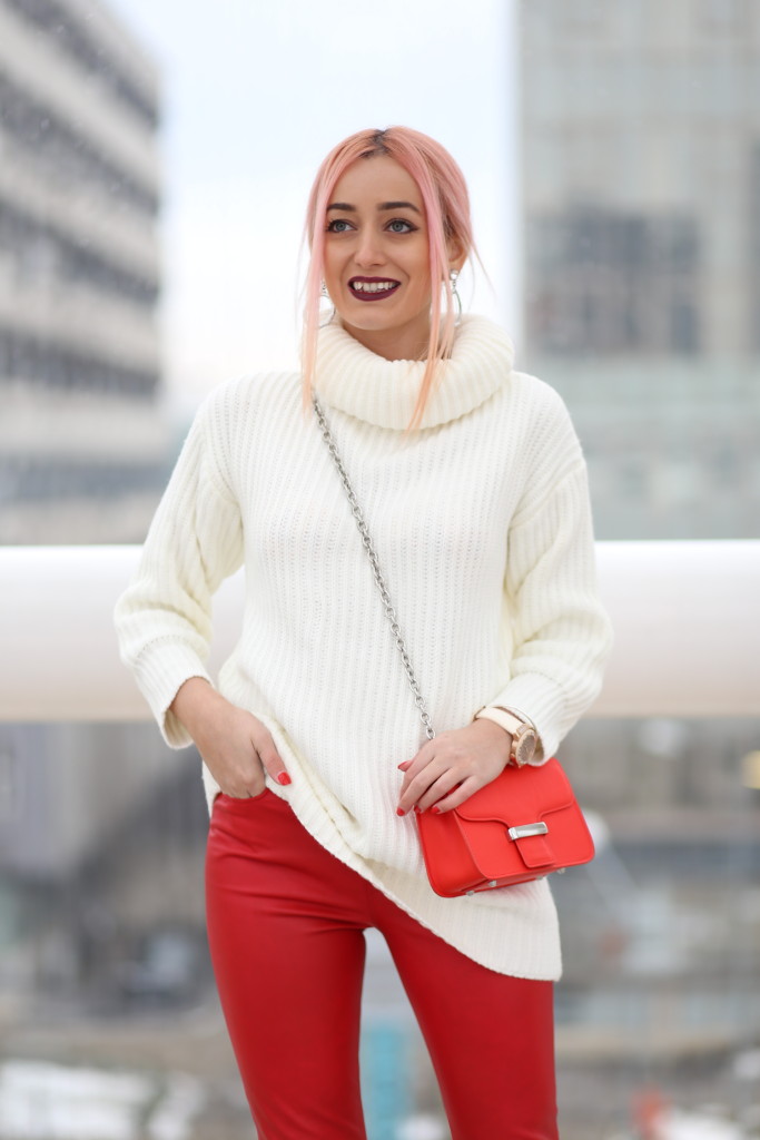 turtleneck_sweater_faux_leather_pants_madalina_misu_choies (8)