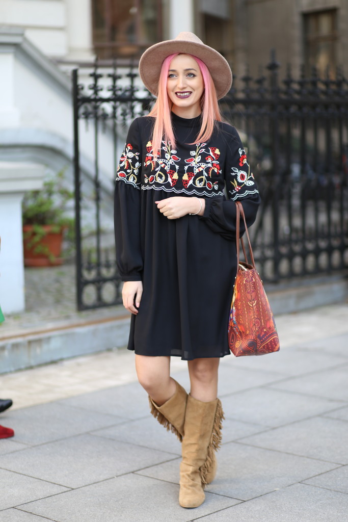 boho_chic_dress_fringes_boots_madalina_misu (4)