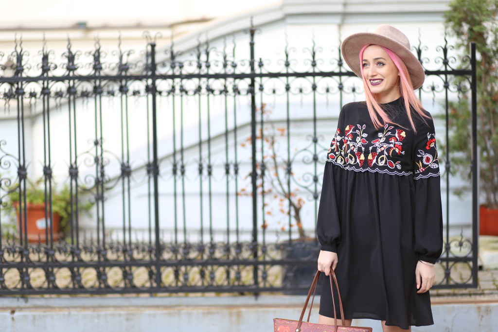 boho_chic_dress_fringes_boots_madalina_misu (7)