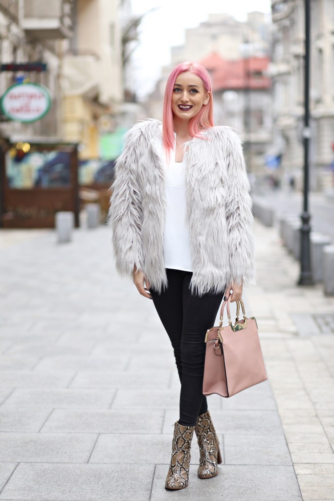 madalina_misu_faux_fur_coat (1)