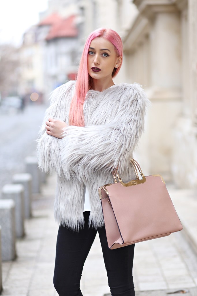 madalina_misu_faux_fur_coat (16)