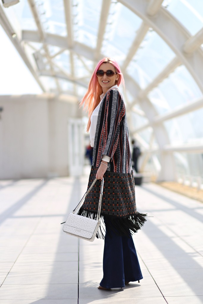 blue_jeans_white_shirt_kimono_madalina_misu (6)