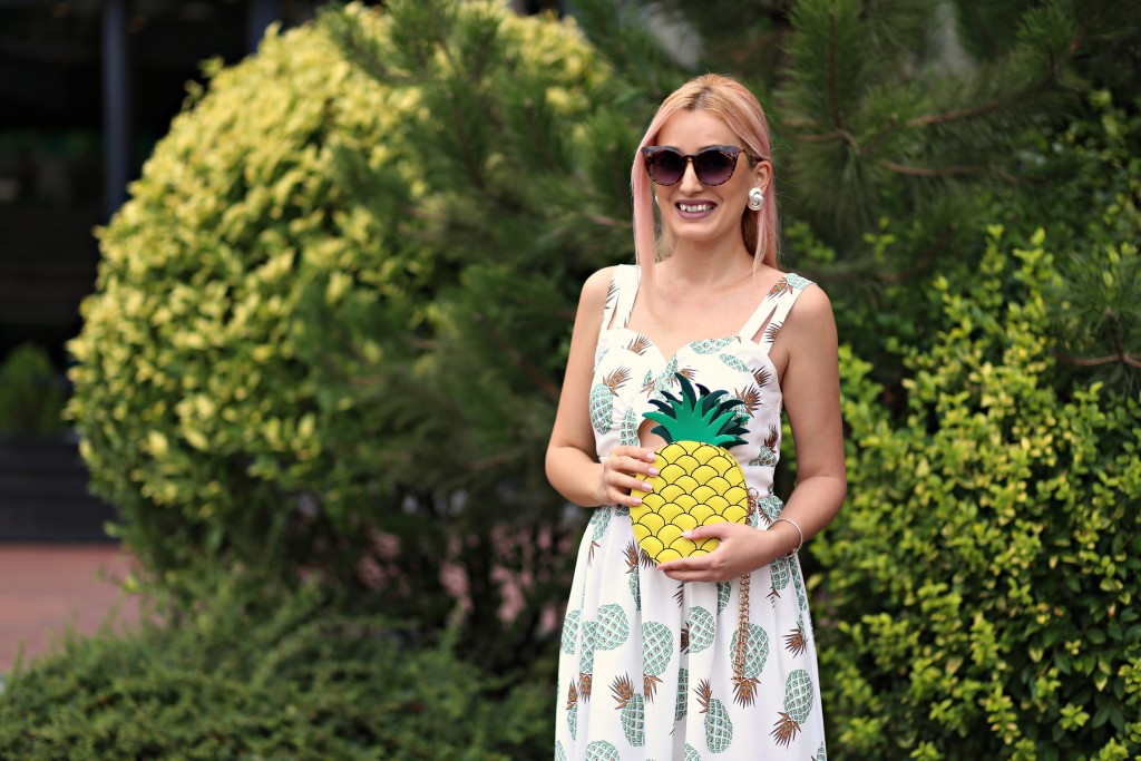 madalina misu, madalina misu fashion blog, blog de moda, top bloguri moda, top fashion blogs, top romanian bloggers, top bloggeri romani, zaful, zaful review, pineapple girl, pineapple fashion, pineapple dress, pineapple bag, asos
