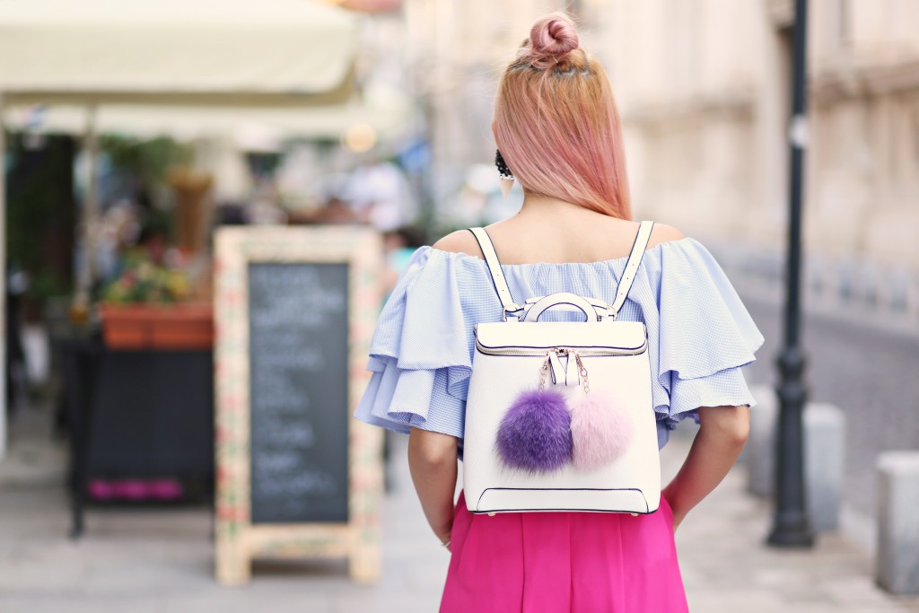 madalina misu, madalina misu fashion blog, blog de fashion, mamiche, mamiche store, mamiche design review, genti mamiche, geanta rucsac, geanta cu pom pom, pompom blana naturala, rucsac cu pompom blana naturala, rucsac cu pom-pom blana naturala, cum purtam rucsacul, geanta eleganta, culottes, blog, blogger, top bloguri, tp fashion bloggeri, top fashion bloggers, top romanian fashion bloggers