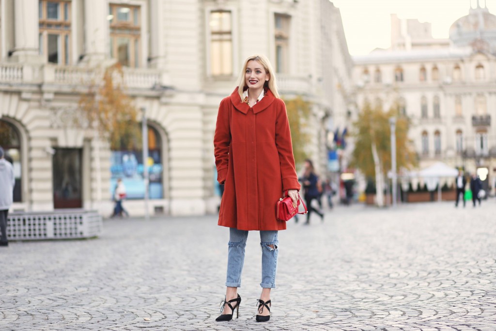 madalina misu, madalina misu fashion blog, blog de moda, fashion blog, giorgal, zaful, moschino, asos, ripped jeans, palton giorgal, top bloguri, top fashion bloggers, top bloguri moda