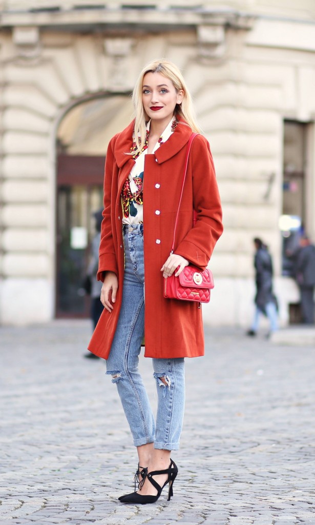 madalina misu, madalina misu fashion blog, blog de moda, fashion blog, giorgal, zaful, moschino, asos, ripped jeans, palton giorgal, top bloguri, top fashion bloggers, top bloguri moda