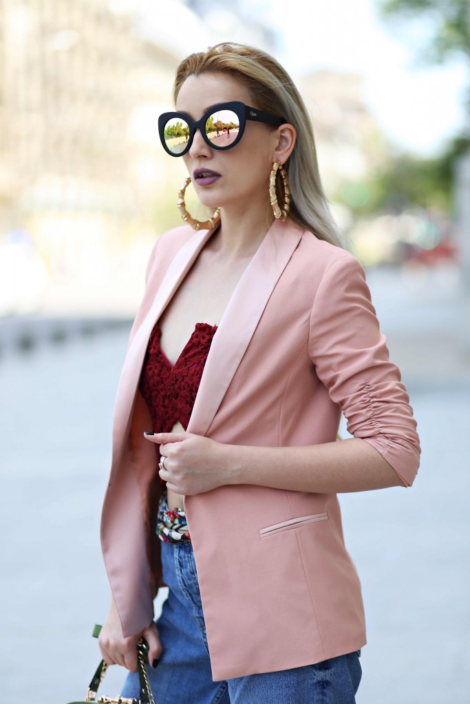 madalina misu, madalina misu fashion blog, blog de moda, fashion blog, cum mai purtam sacoul, sacou woman fashion, quay australia, quay sunnies, outfit of the day, ootd, how to style the blazer, cum purtam sacoul, corset si jeans, top bloguri romanesti, top fashion bloggers, top romanian bloggers, top bloguri moda romanesti, boohoo, woman fashion, h&m