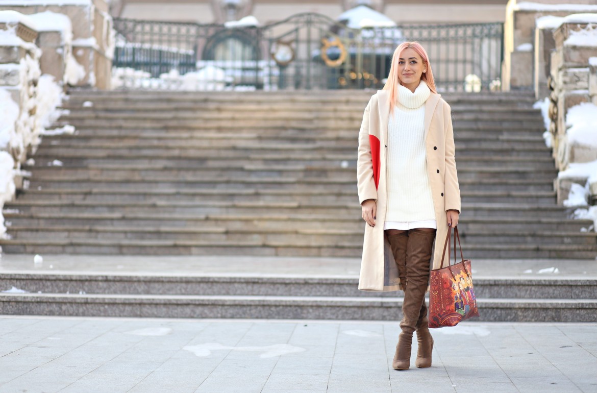 over_the_knee_boots_oversized_coat_madalina_misu (1)