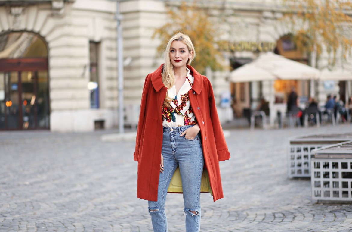 madalina misu, madalina misu fashion blog, blog de moda, fashion blog, giorgal, zaful, moschino, asos, ripped jeans, palton giorgal, top bloguri, top fashion bloggers, top bloguri moda